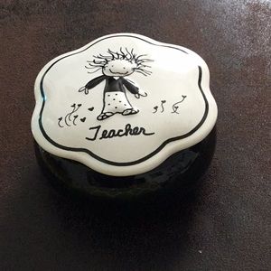 Children of the inner light teacher keepsake box black and white color